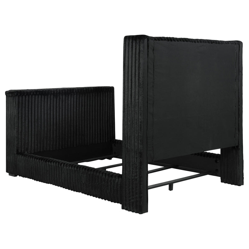 Centergrove Wingback TV Bed