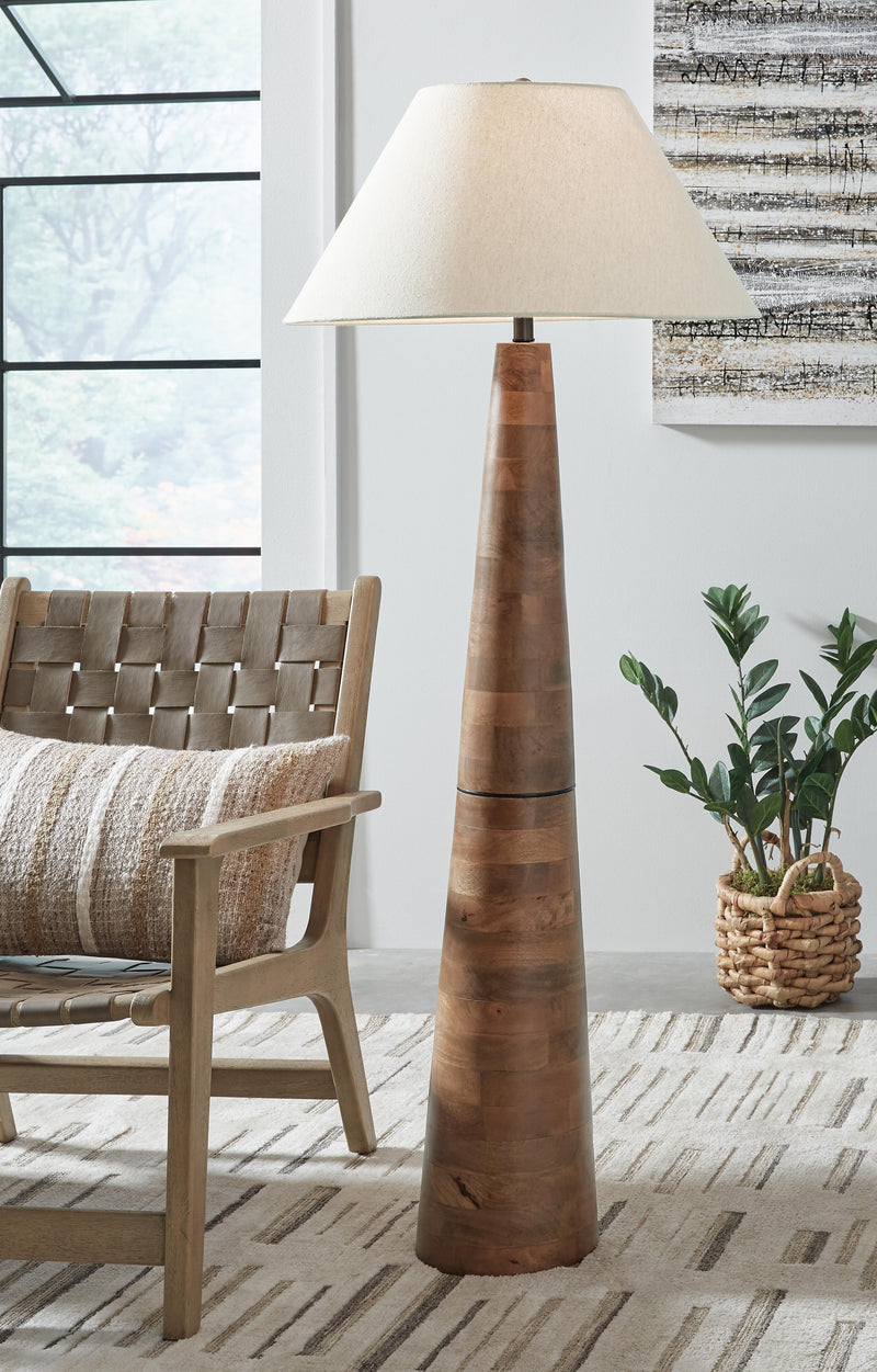 Danset Floor Lamp